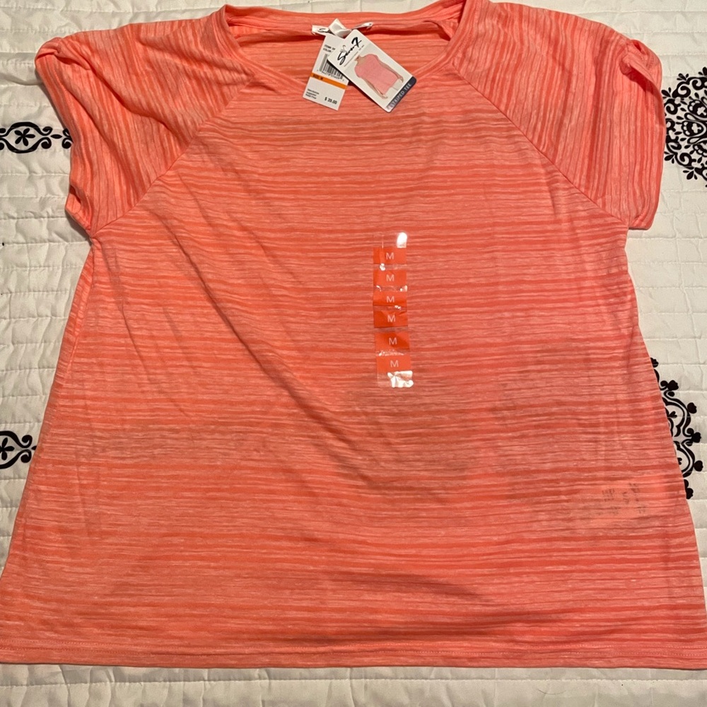 Coral workout shirt